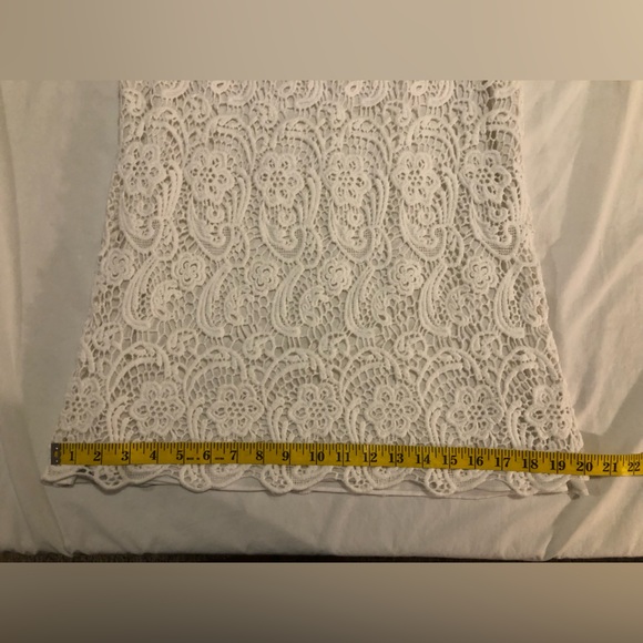 CAbi, Bobbin lace top-off white with off white lining #284, S - Picture 6 of 11